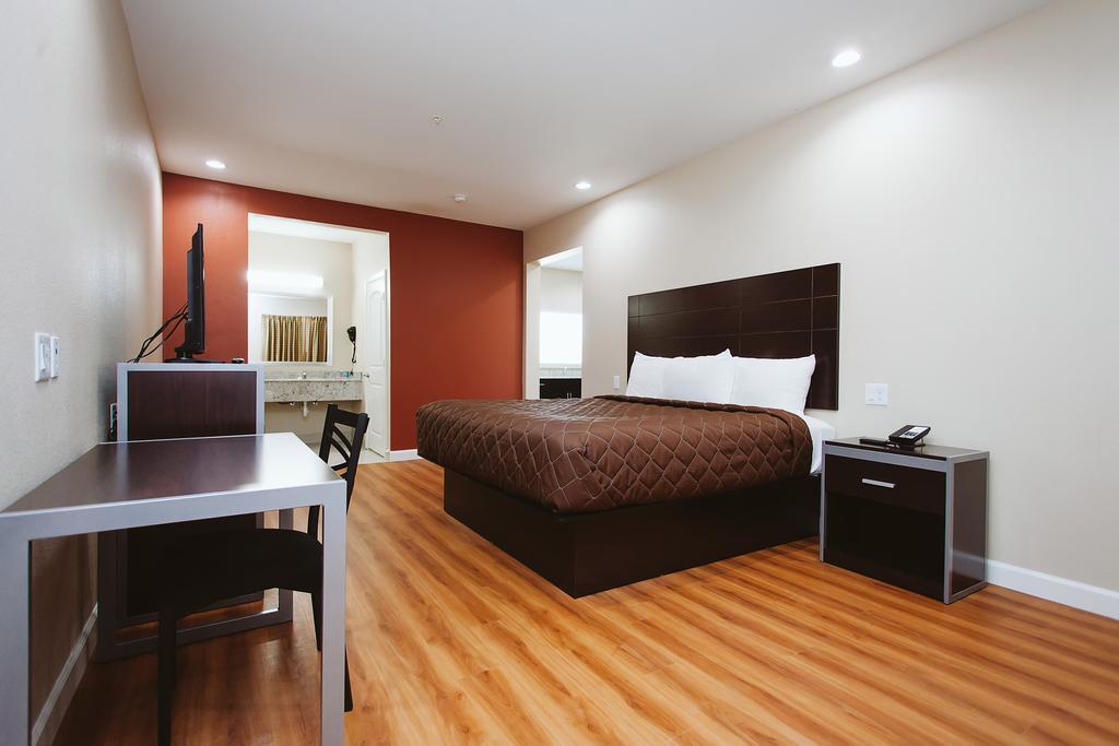 Palace Inn Houston Northwest 290 Экстерьер фото