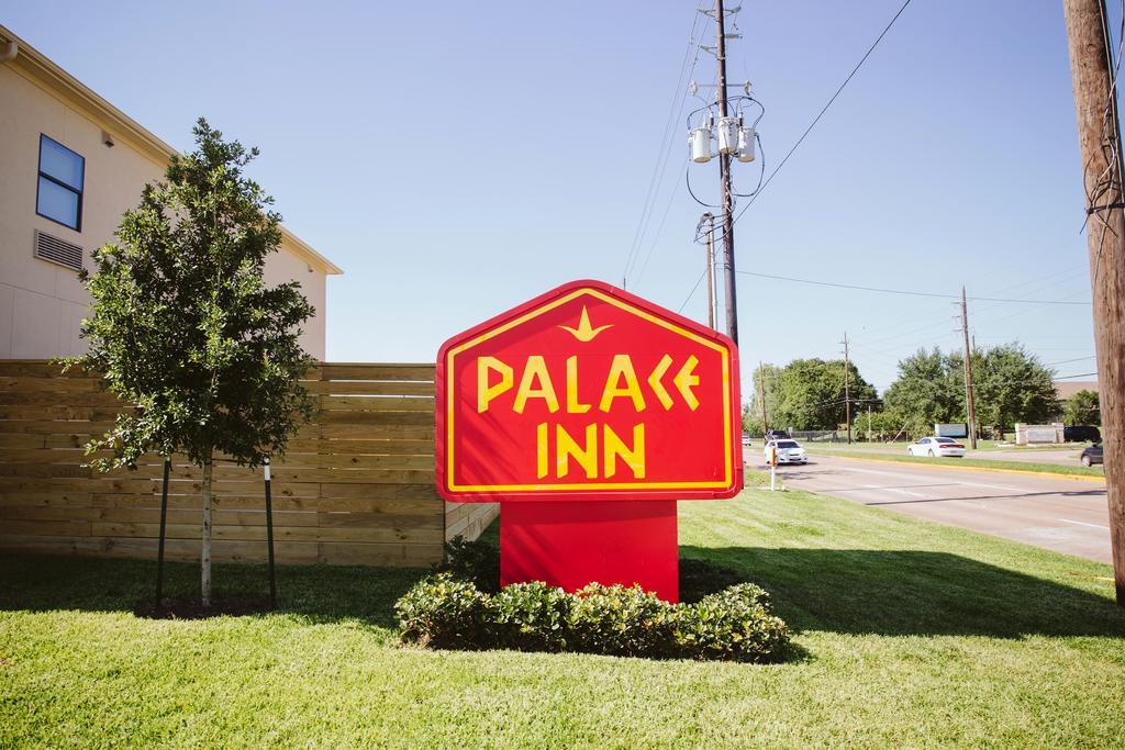 Palace Inn Houston Northwest 290 Экстерьер фото